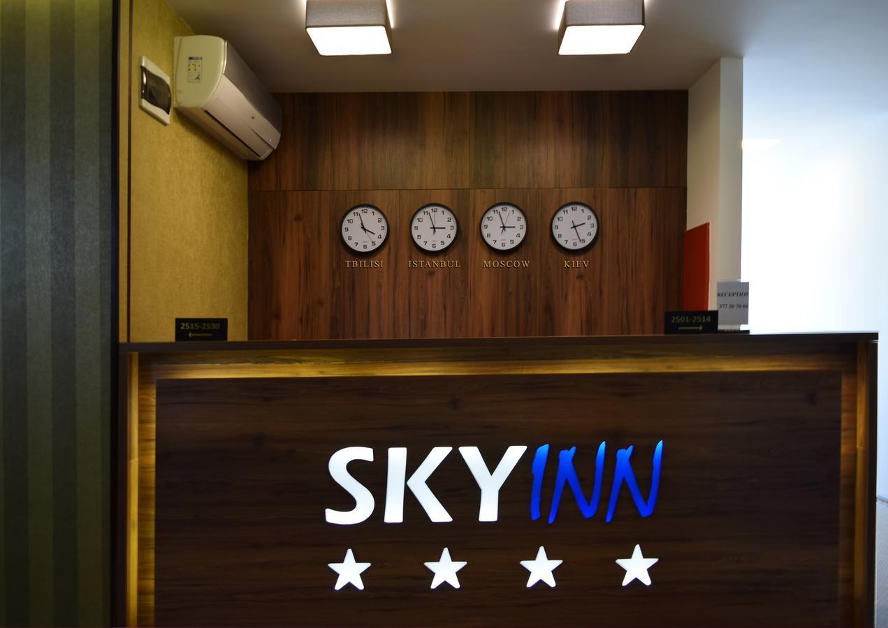 Sky Inn Batoemi Buitenkant foto